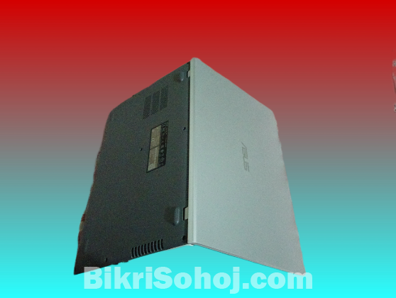 Asus VivoBook 14 X415EA Core i3 11th Gen 14